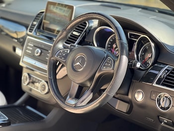Used Mercedes-Benz GLS 2019 for sale - 76007536: Photo