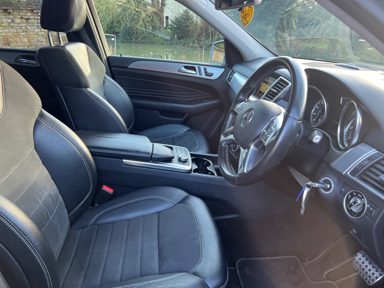 Used Mercedes-Benz M Class 2012 for sale - 76984402: Photo 22