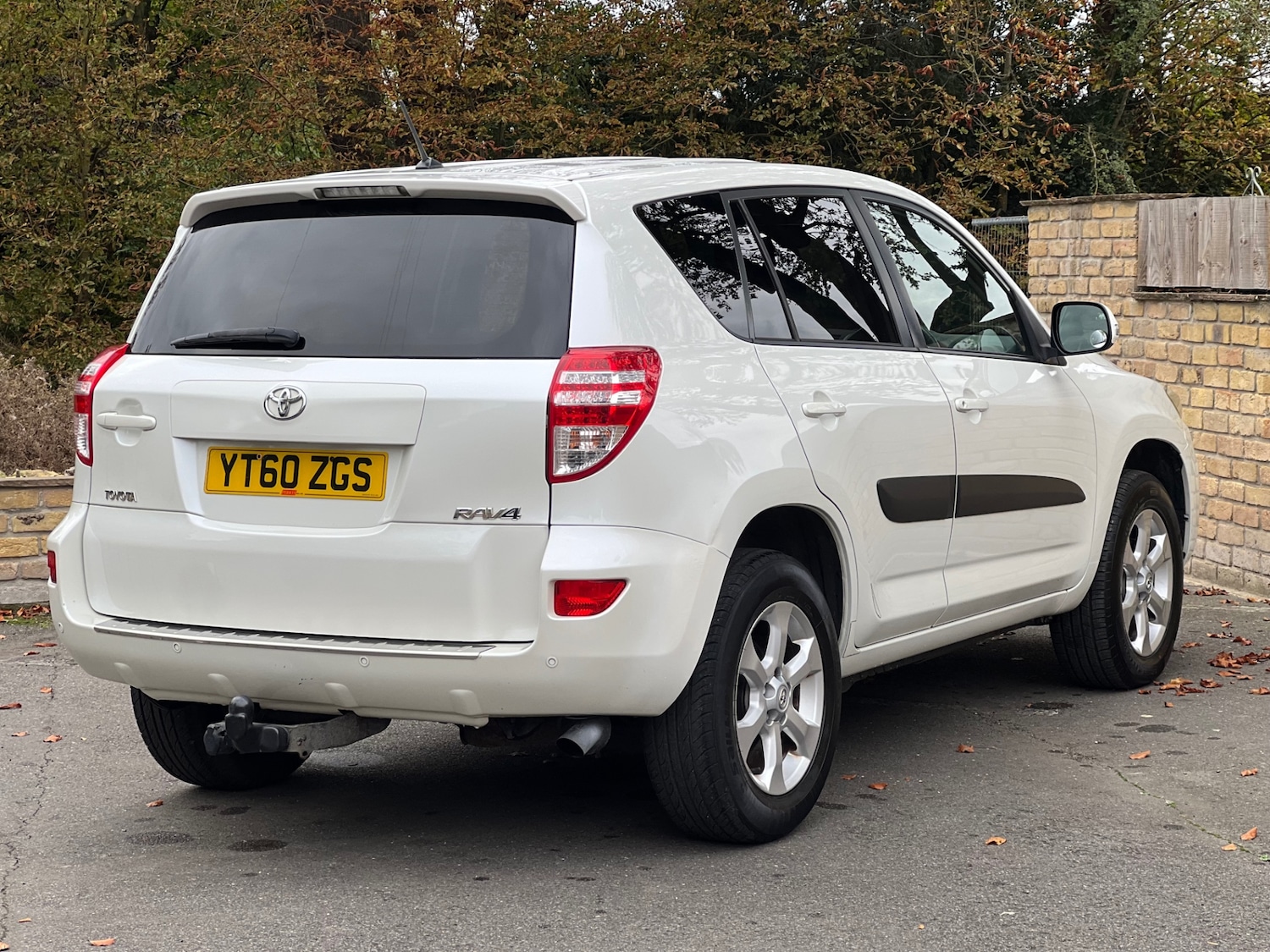 Used Toyota RAV4 2010 for sale - 76037285: Photo 11