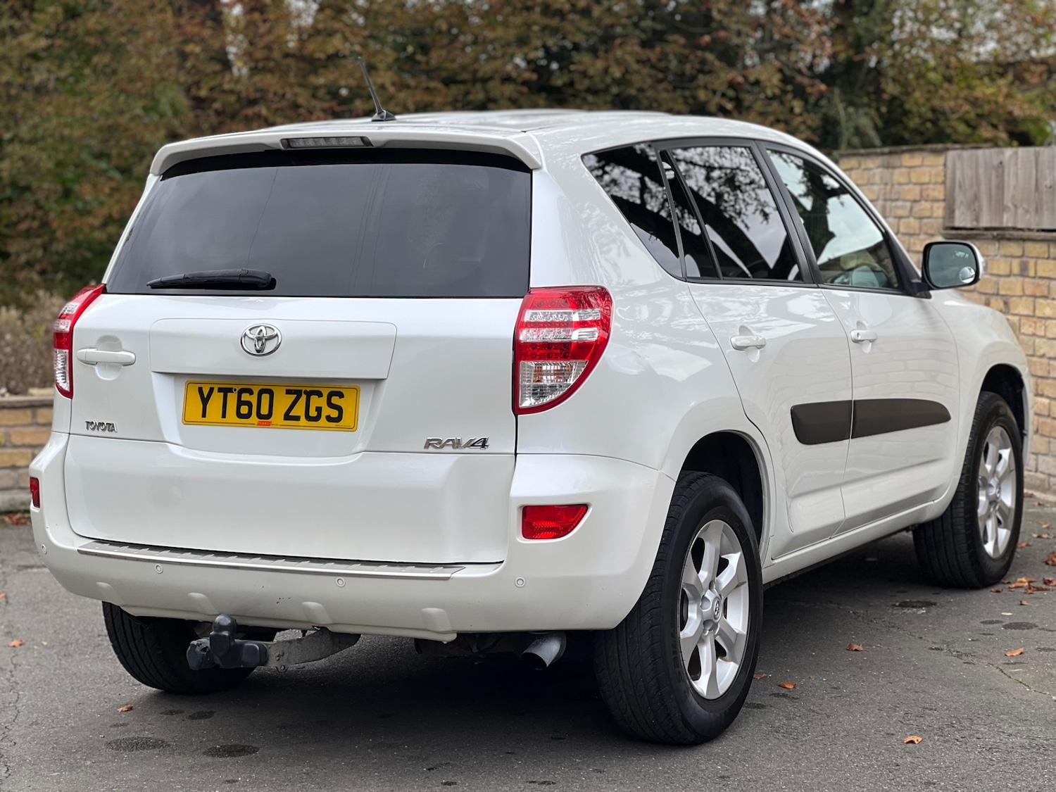 Used Toyota RAV4 2010 for sale - 76037285: Photo 16