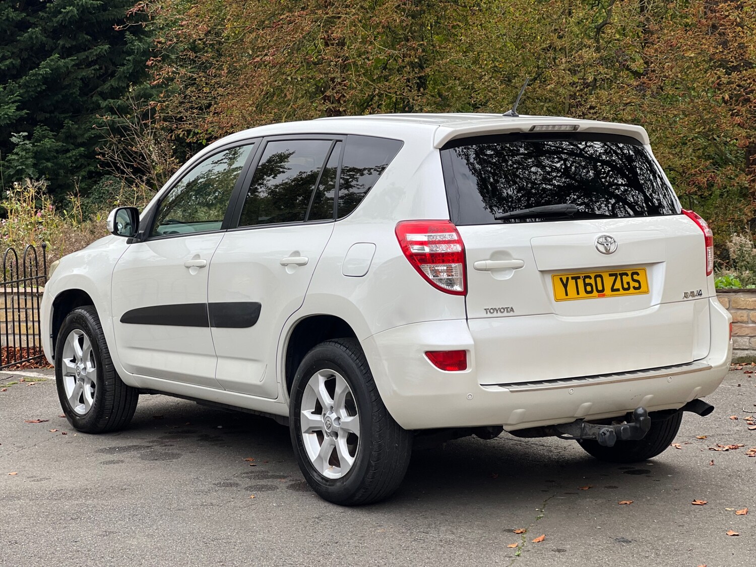 Used Toyota RAV4 2010 for sale - 76037285: Photo 19