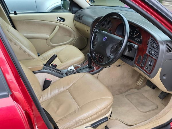 Used Saab 9-5 1998 for sale - 75517390: Photo 5