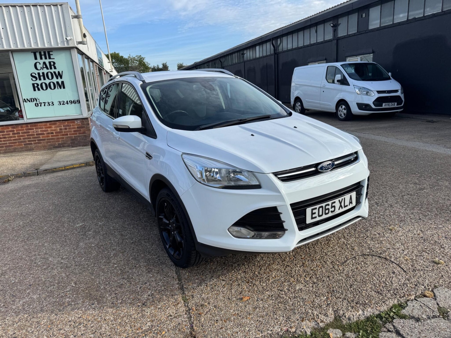 Used Ford Kuga 2015 for sale - 76200641: Photo 2
