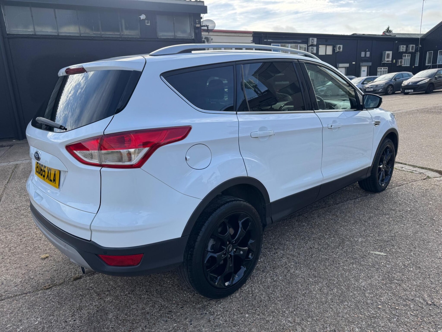 Used Ford Kuga 2015 for sale - 76200641: Photo 21