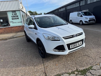 Used Ford Kuga 2015 for sale - 76200641: Photo
