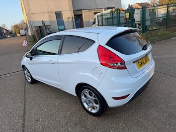 Used Ford Fiesta 2012 for sale - 77729149: Photo