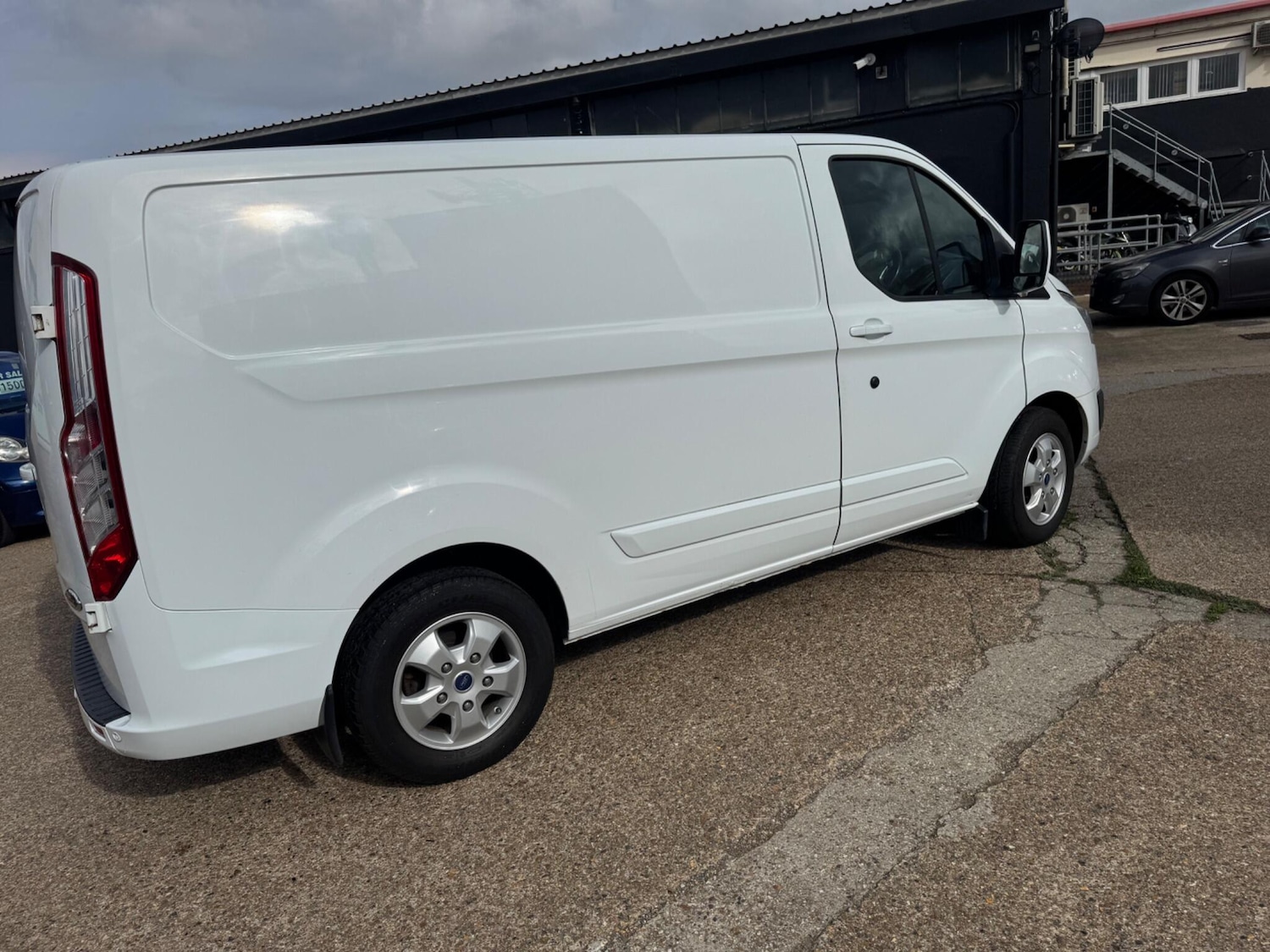 Vehicle 29