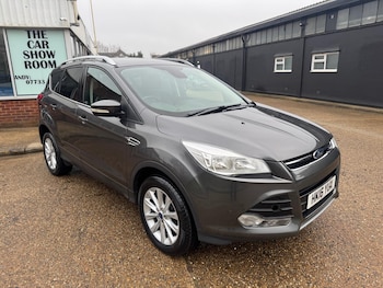Used Ford Kuga 2016 for sale - 77459732: Photo