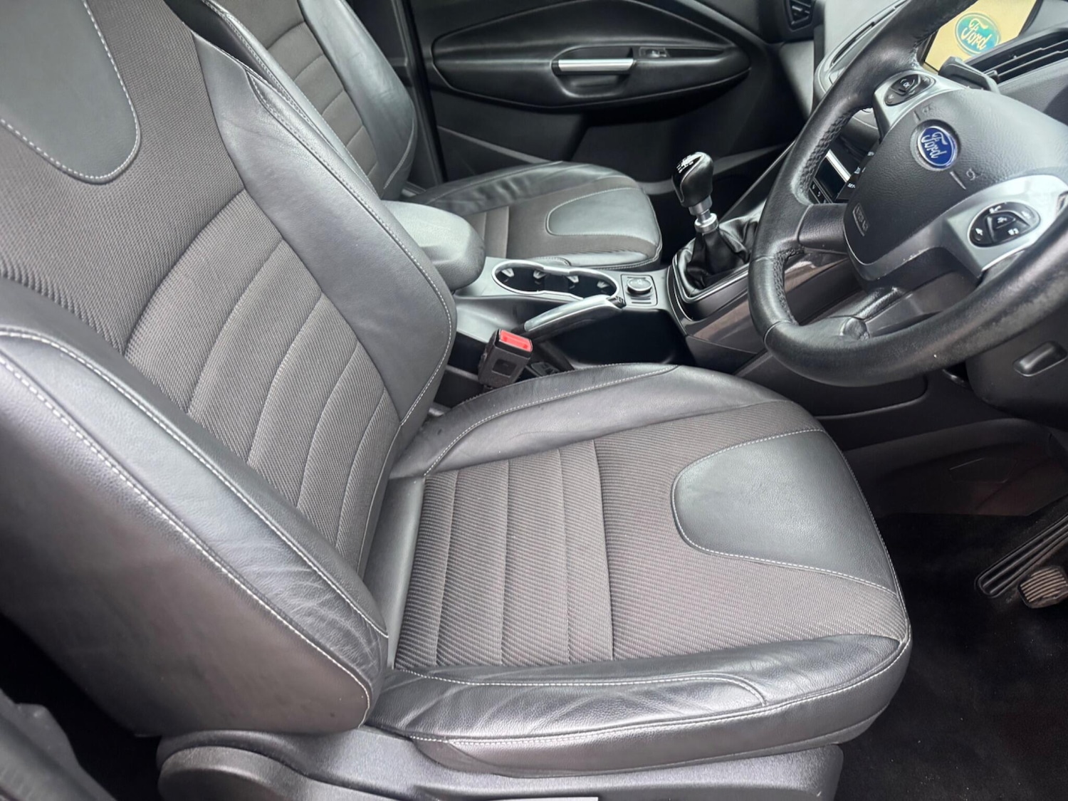 Used Ford Kuga 2016 for sale - 77305794: Photo 37