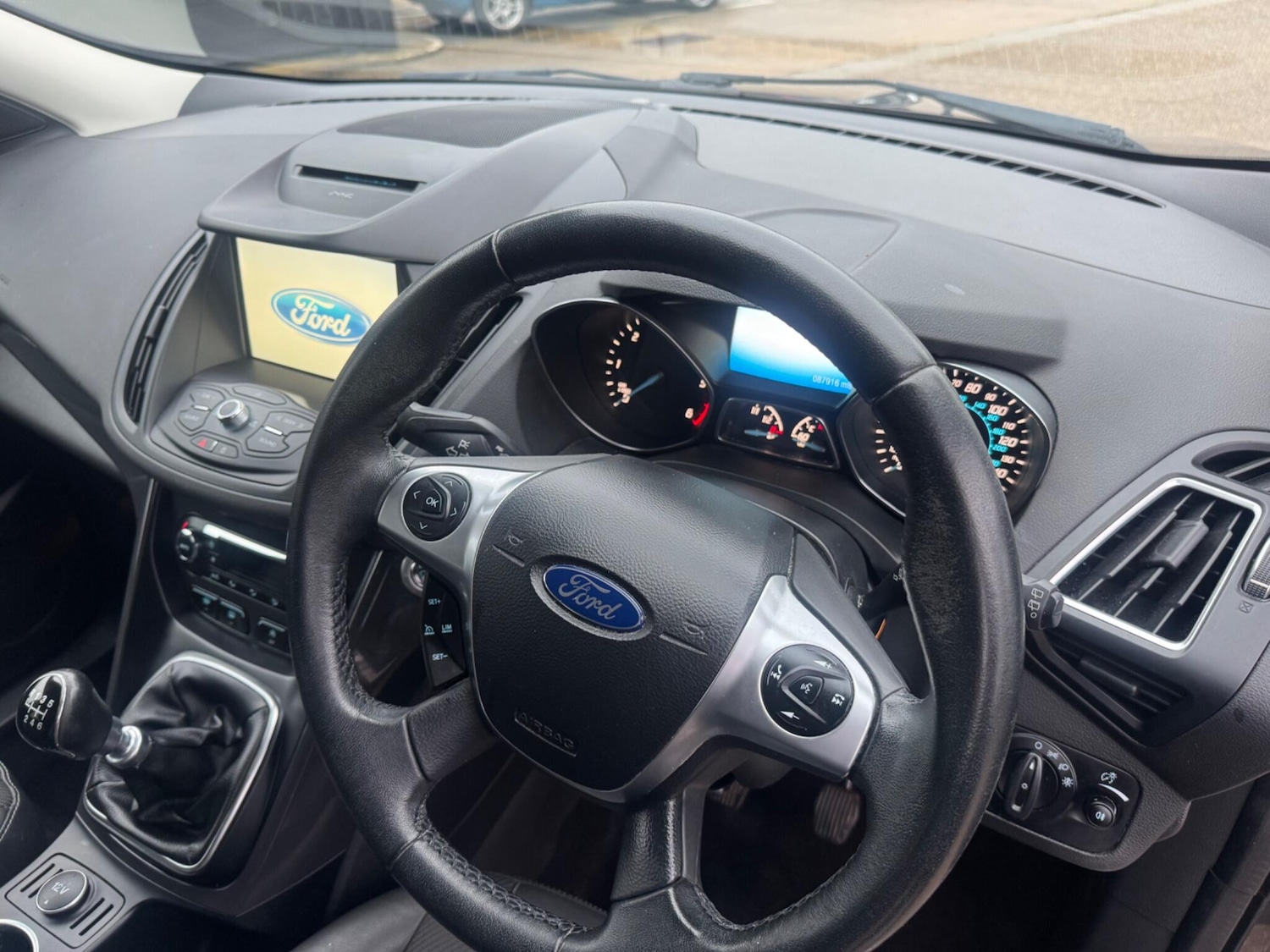 Used Ford Kuga 2016 for sale - 77305794: Photo 38