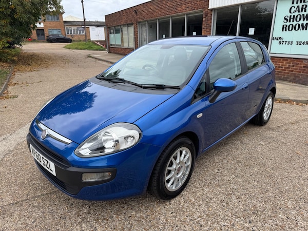 Used Fiat Punto Evo 2010 for sale - 76295209: Photo 10