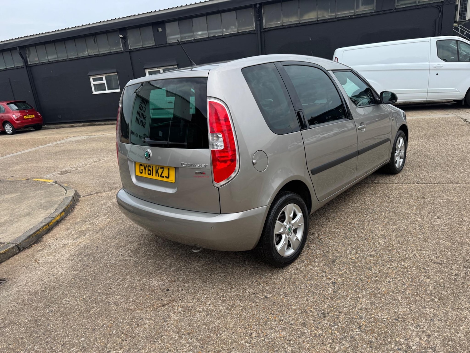 Used Skoda Roomster 2011 for sale - 77143647: Photo 18