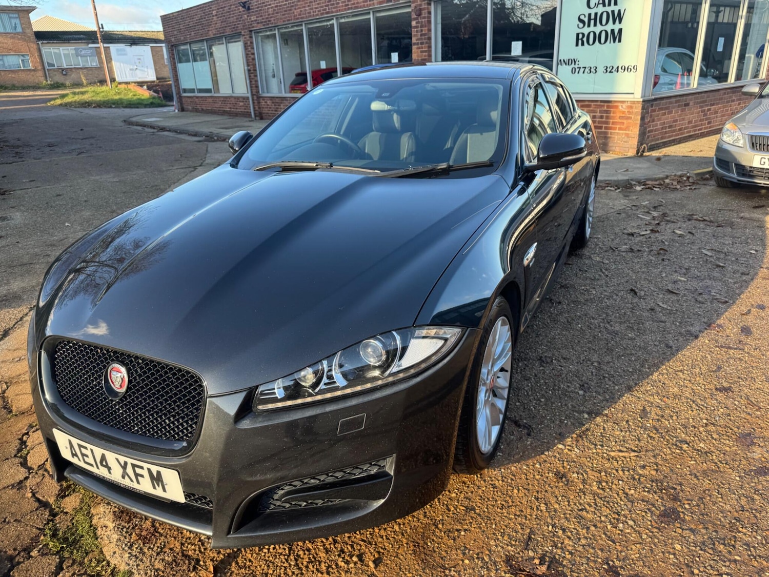 Used Jaguar XF 2014 for sale - 76701690: Photo 19
