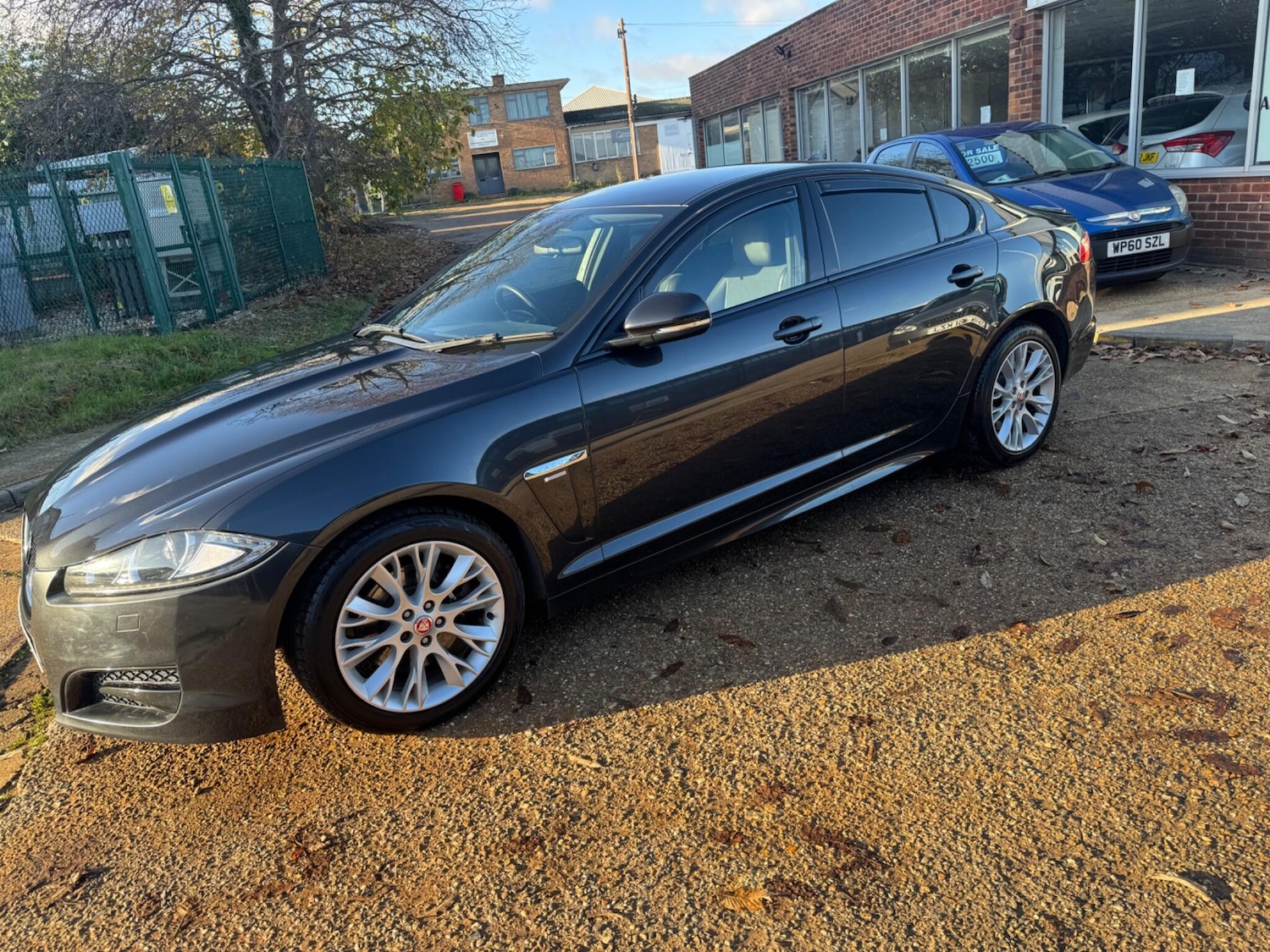 Used Jaguar XF 2014 for sale - 76701690: Photo 38