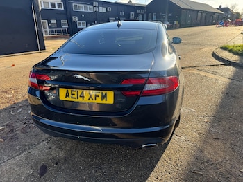 Used Jaguar XF 2014 for sale - 76701690: Photo