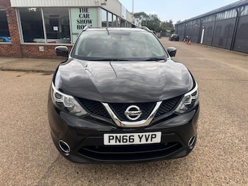 Used Nissan Qashqai 2016 for sale - 79585402: Photo