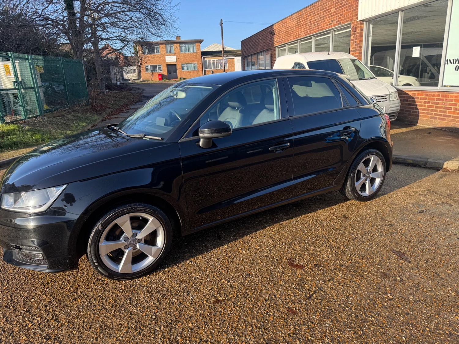 Used Audi A1 2015 for sale - 77163191: Photo 12