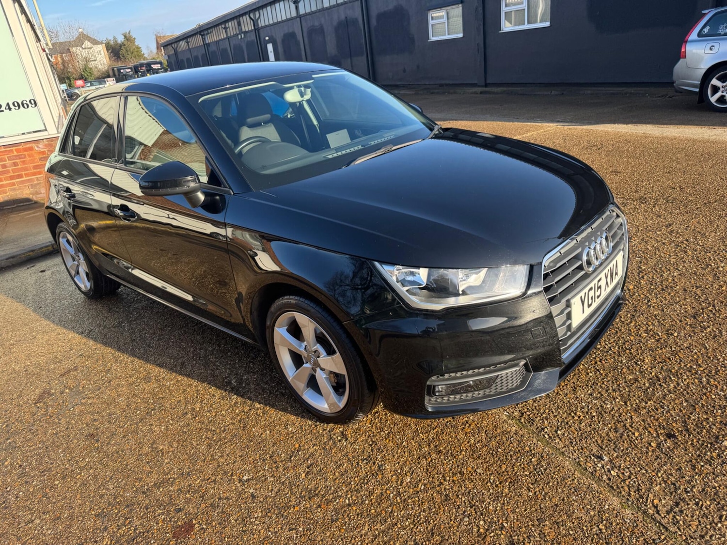 Used Audi A1 2015 for sale - 77163191: Photo 4