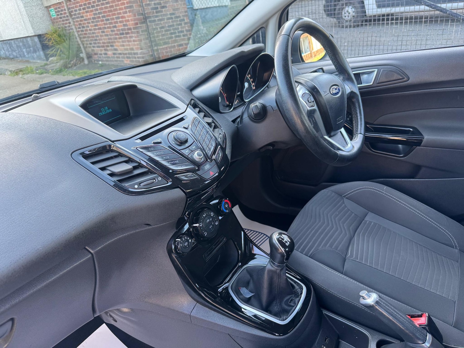 Used Ford Fiesta 2014 for sale - 78166725: Photo 40