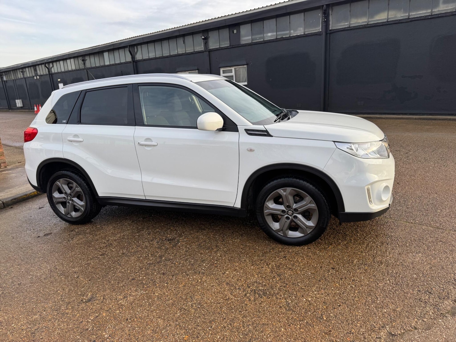 Used Suzuki Vitara 2016 for sale - 77029077: Photo 25