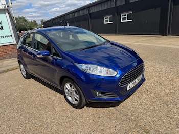 Used Ford Fiesta 2015 for sale - 79333786: Photo