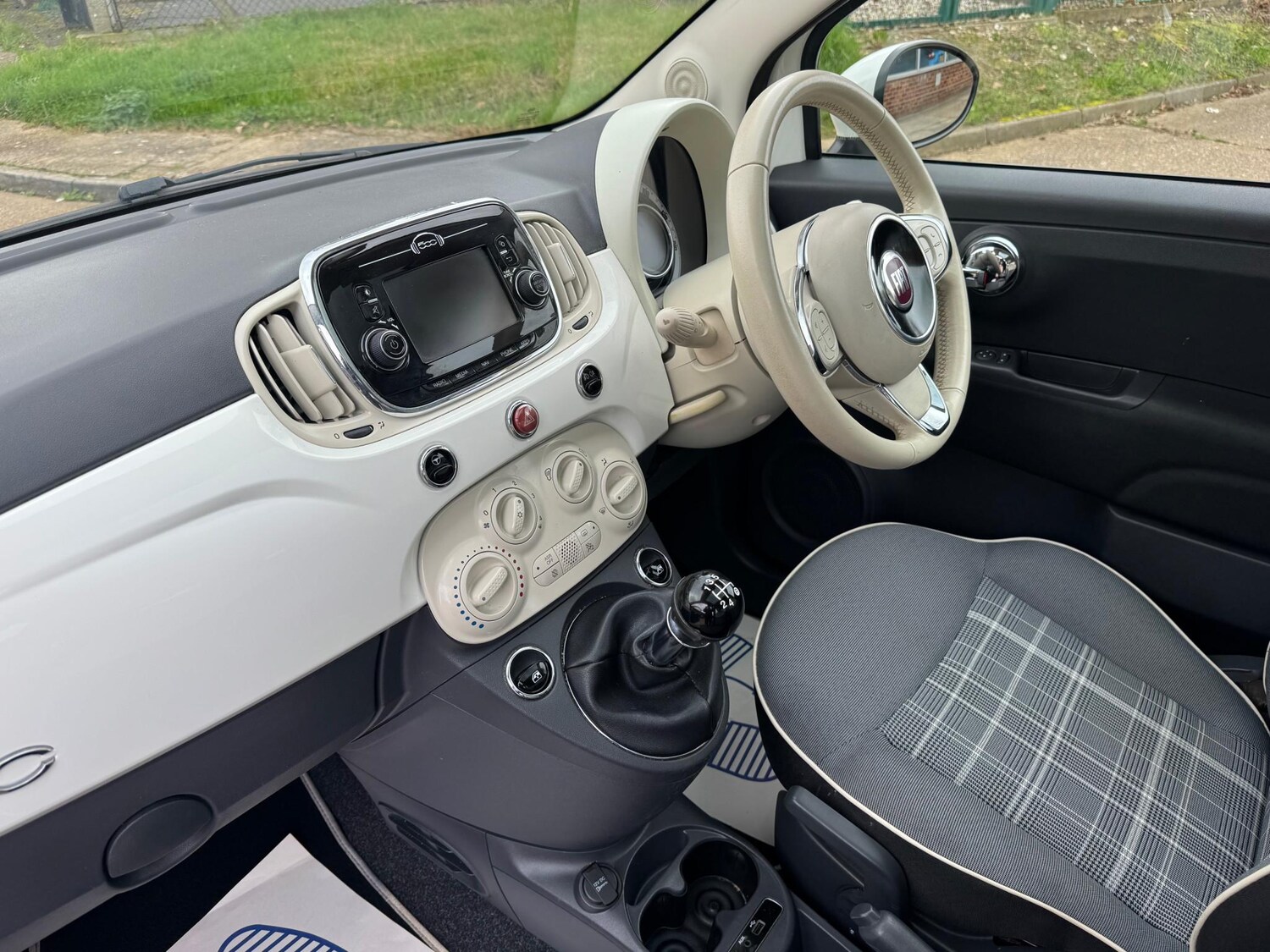 Used Fiat 500 2016 for sale - 77819993: Photo 32