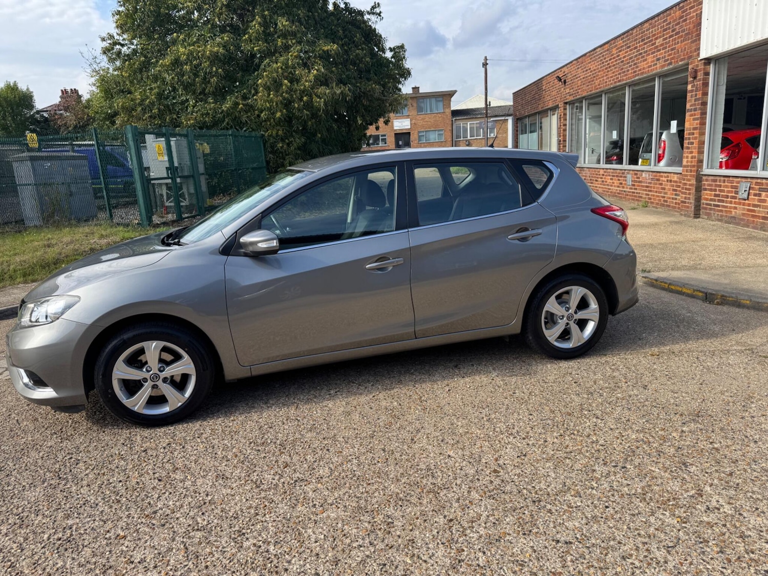 Used Nissan Pulsar 2015 for sale - 76151109: Photo 15