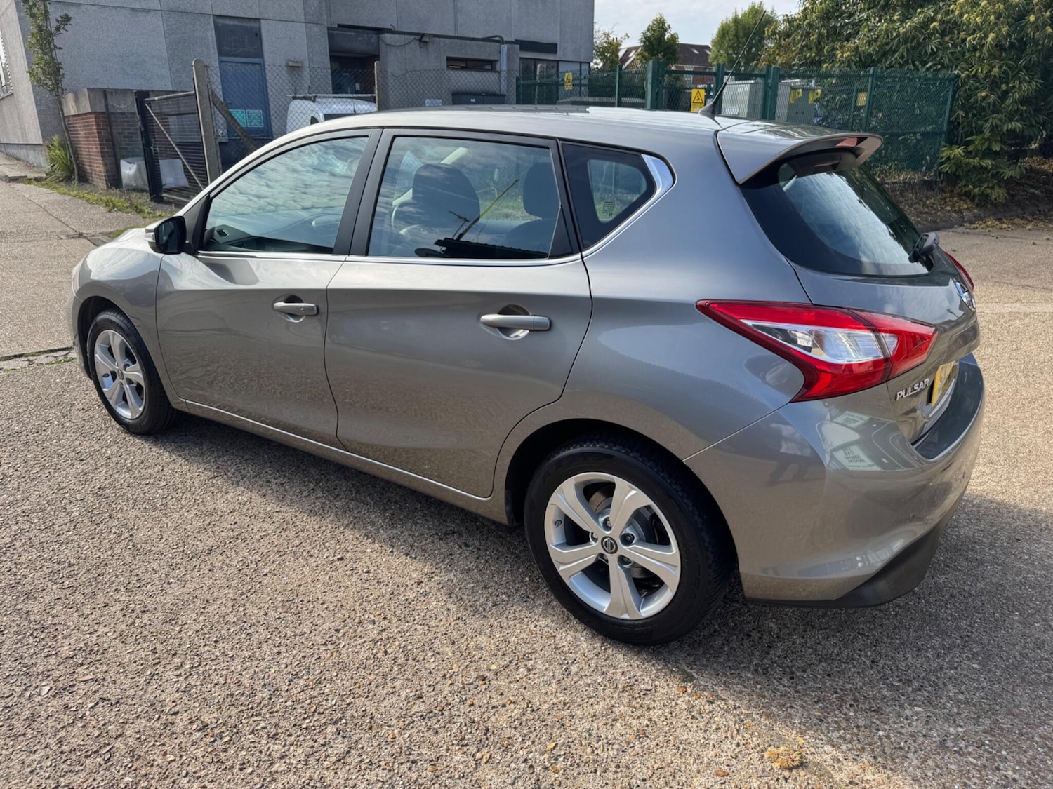 Used Nissan Pulsar 2015 for sale - 76151109: Photo 18