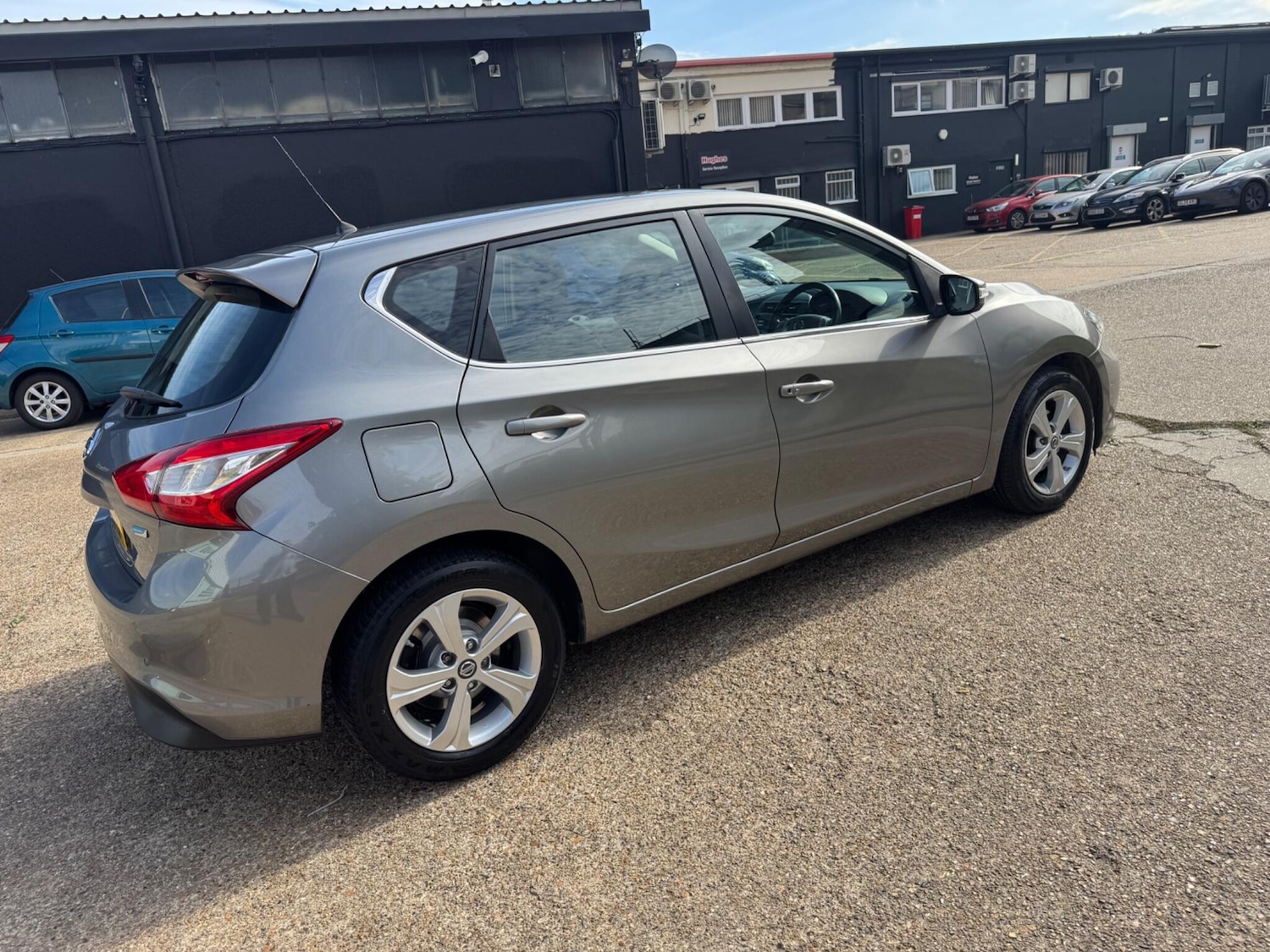 Used Nissan Pulsar 2015 for sale - 76151109: Photo 26