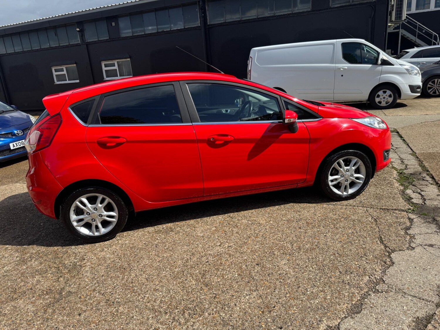 Vehicle 29