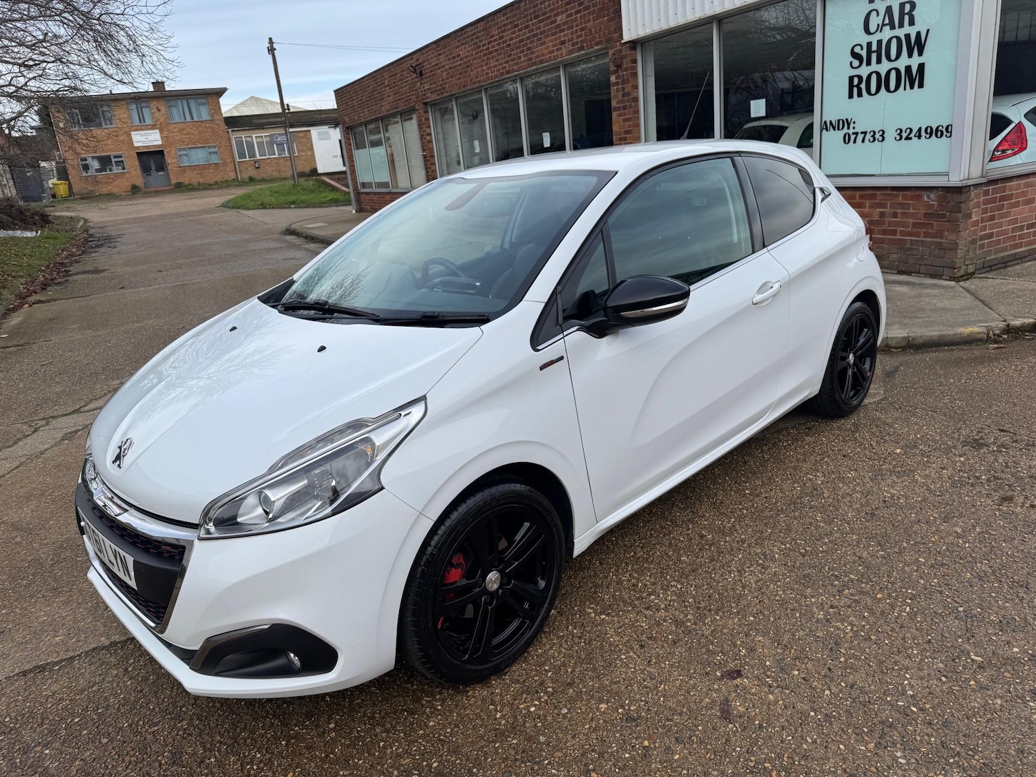 Used Peugeot 208 2016 for sale - 77864621: Photo 15