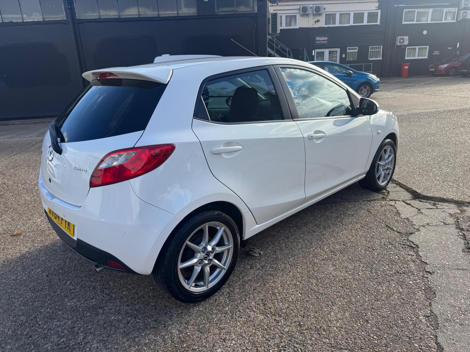 Used Mazda Mazda2 2014 for sale - 76473297: Photo 24