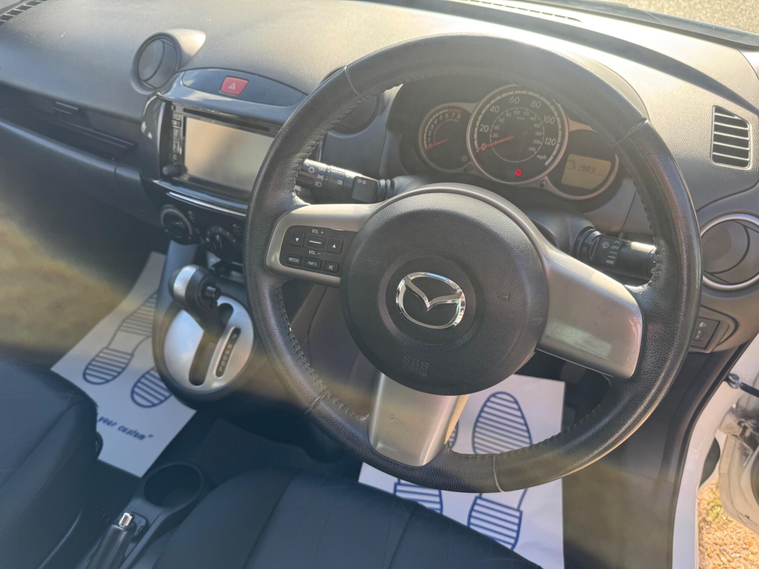 Used Mazda Mazda2 2014 for sale - 76473297: Photo 31