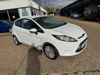Used Ford Fiesta 2010 for sale - 76431806: Photo