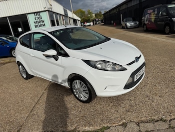 Used Ford Fiesta 2010 for sale - 76431806: Photo