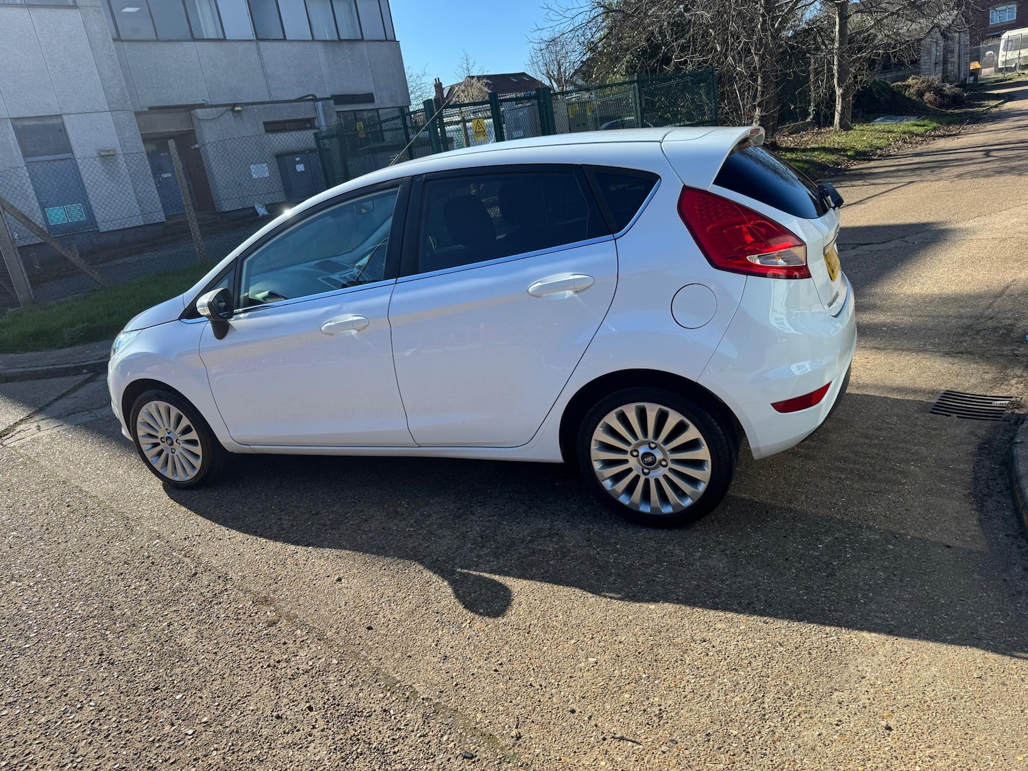 Used Ford Fiesta 2009 for sale - 77935436: Photo 16