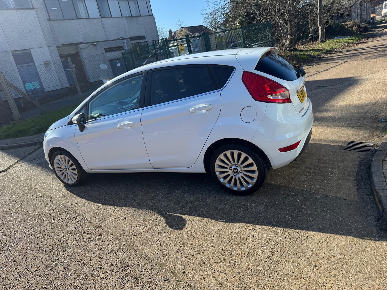 Used Ford Fiesta 2009 for sale - 77935436: Photo 17