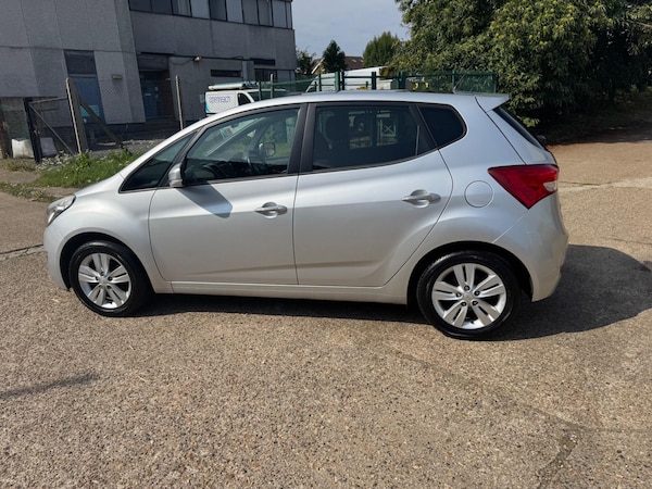 Used Hyundai Ix20 2012 for sale - 76238548: Photo 18