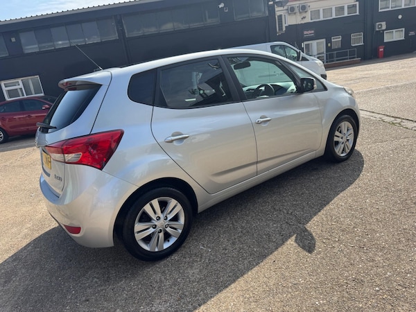 Used Hyundai Ix20 2012 for sale - 76238548: Photo 30