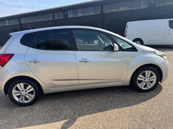 Used Hyundai Ix20 2012 for sale - 76238548: Photo 32