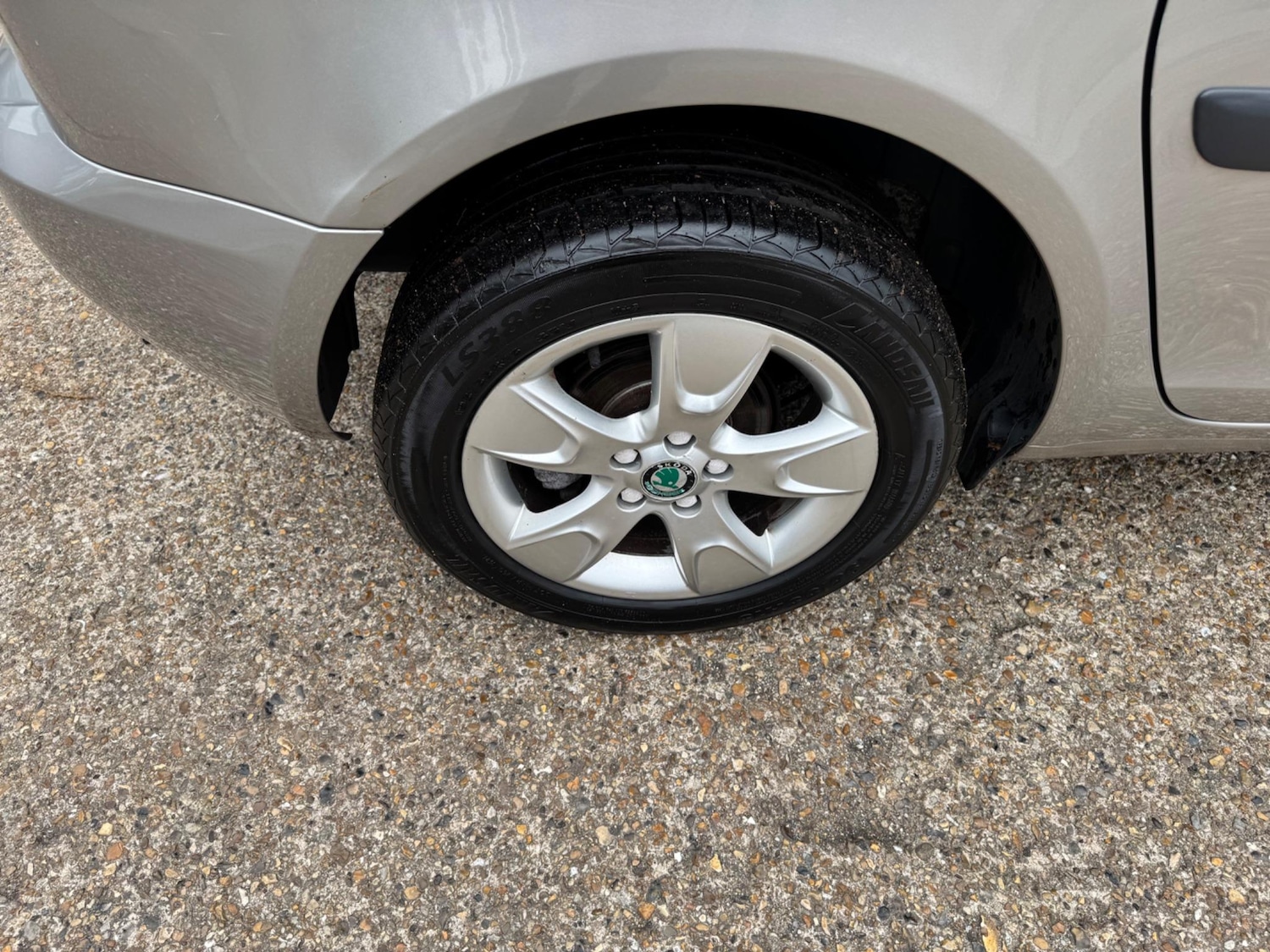 Used Skoda Roomster 2011 for sale - 76612903: Photo 19