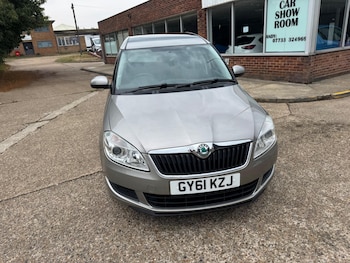 Used Skoda Roomster 2011 for sale - 76991316: Photo
