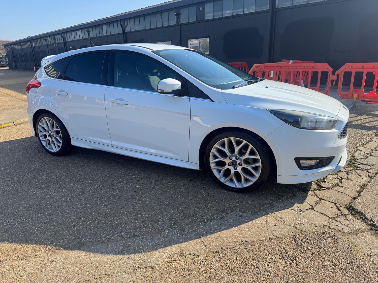 Used Ford Focus 2014 for sale - 77951649: Photo 28
