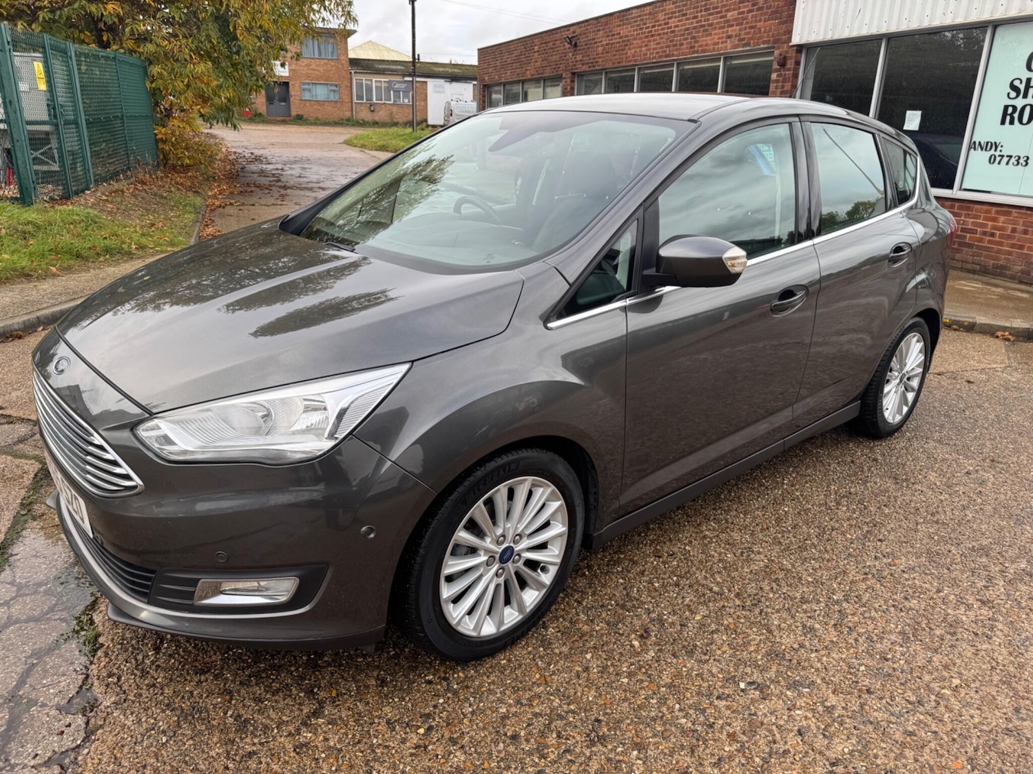 Used Ford C-Max 2016 for sale - 76432364: Photo 11