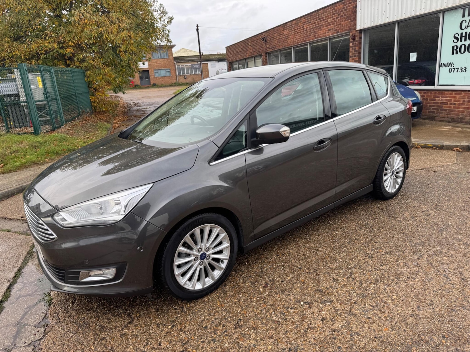 Used Ford C-Max 2016 for sale - 76432364: Photo 14