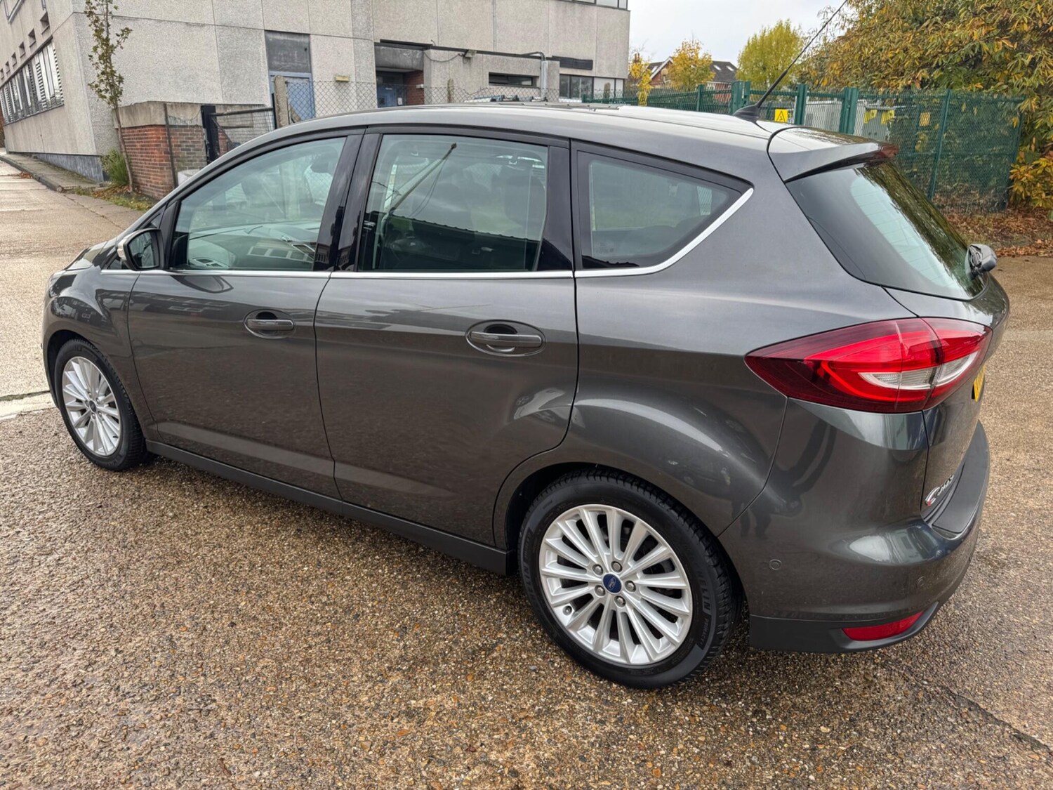 Used Ford C-Max 2016 for sale - 76432364: Photo 15