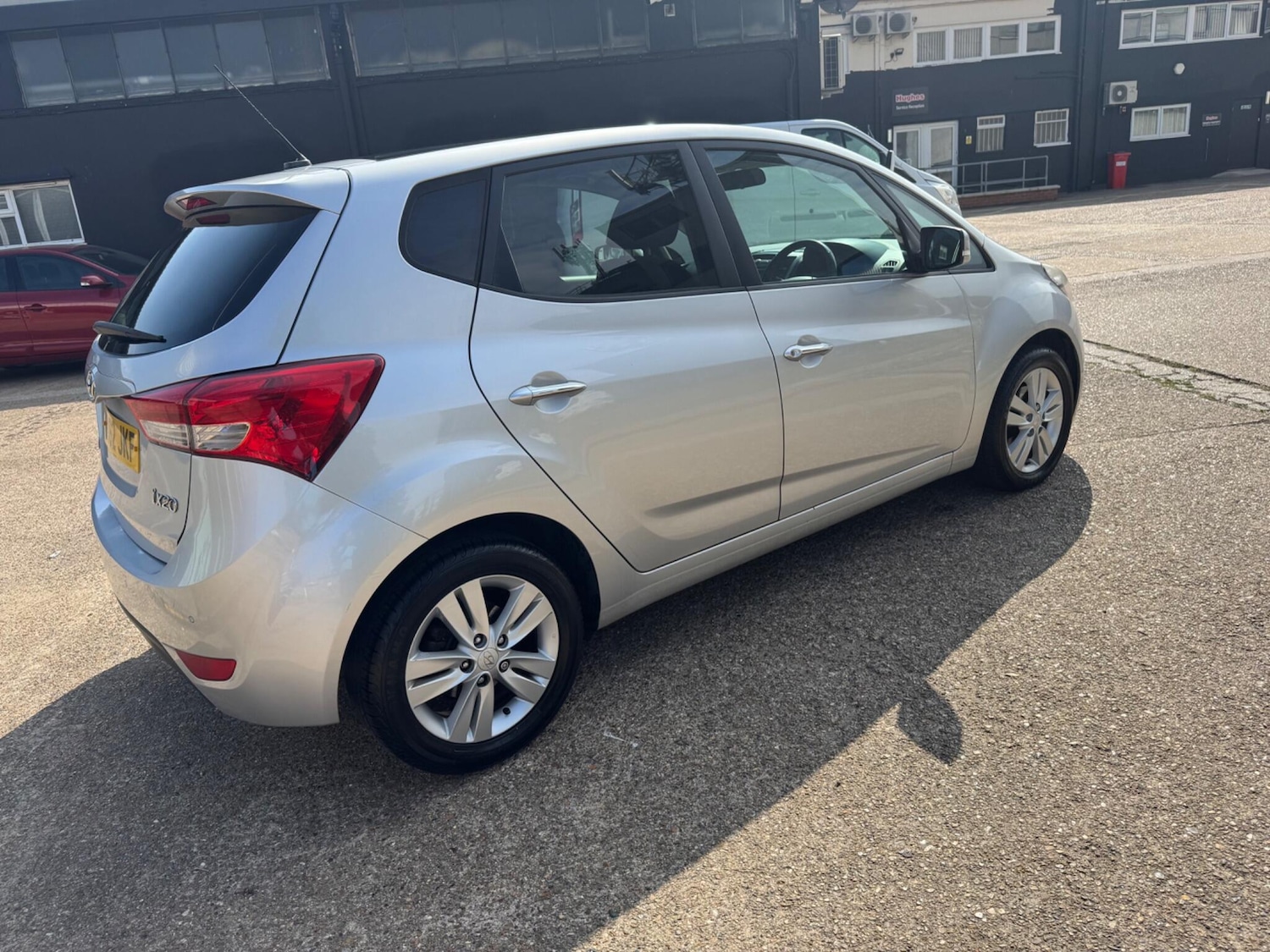 Vehicle 29