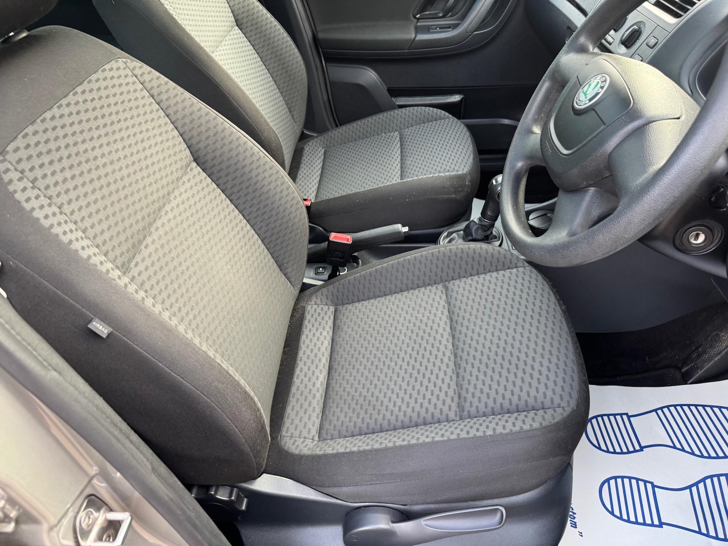 Used Skoda Roomster 2011 for sale - 77459731: Photo 26