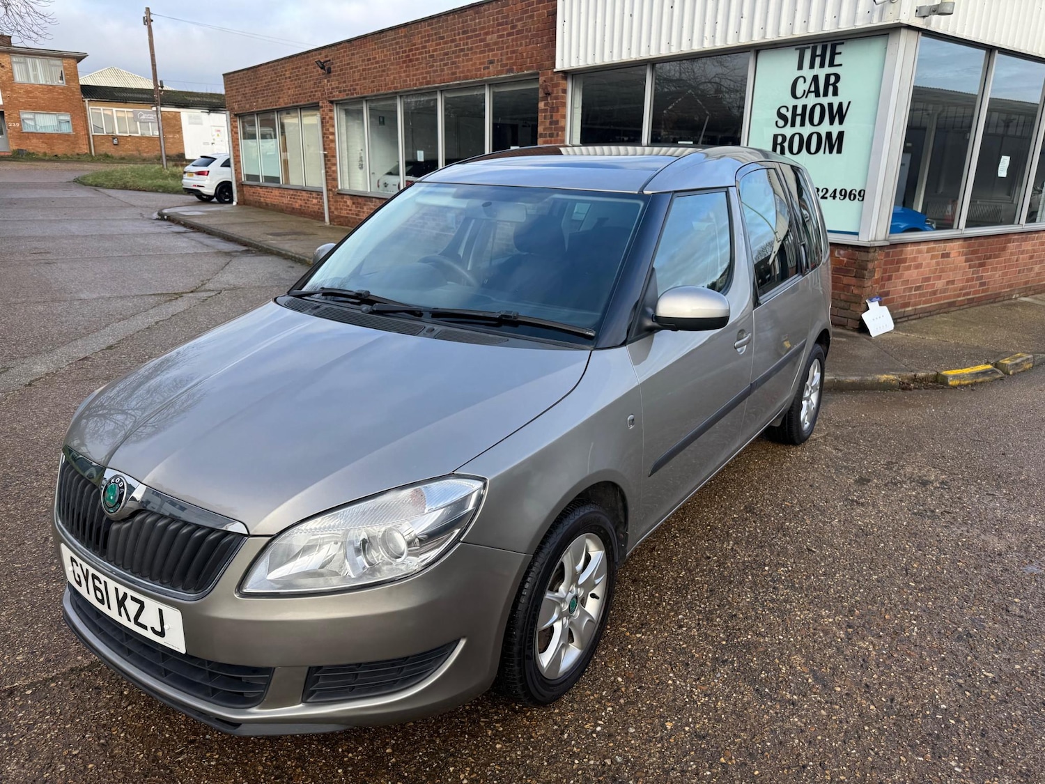 Used Skoda Roomster 2011 for sale - 77459731: Photo 9