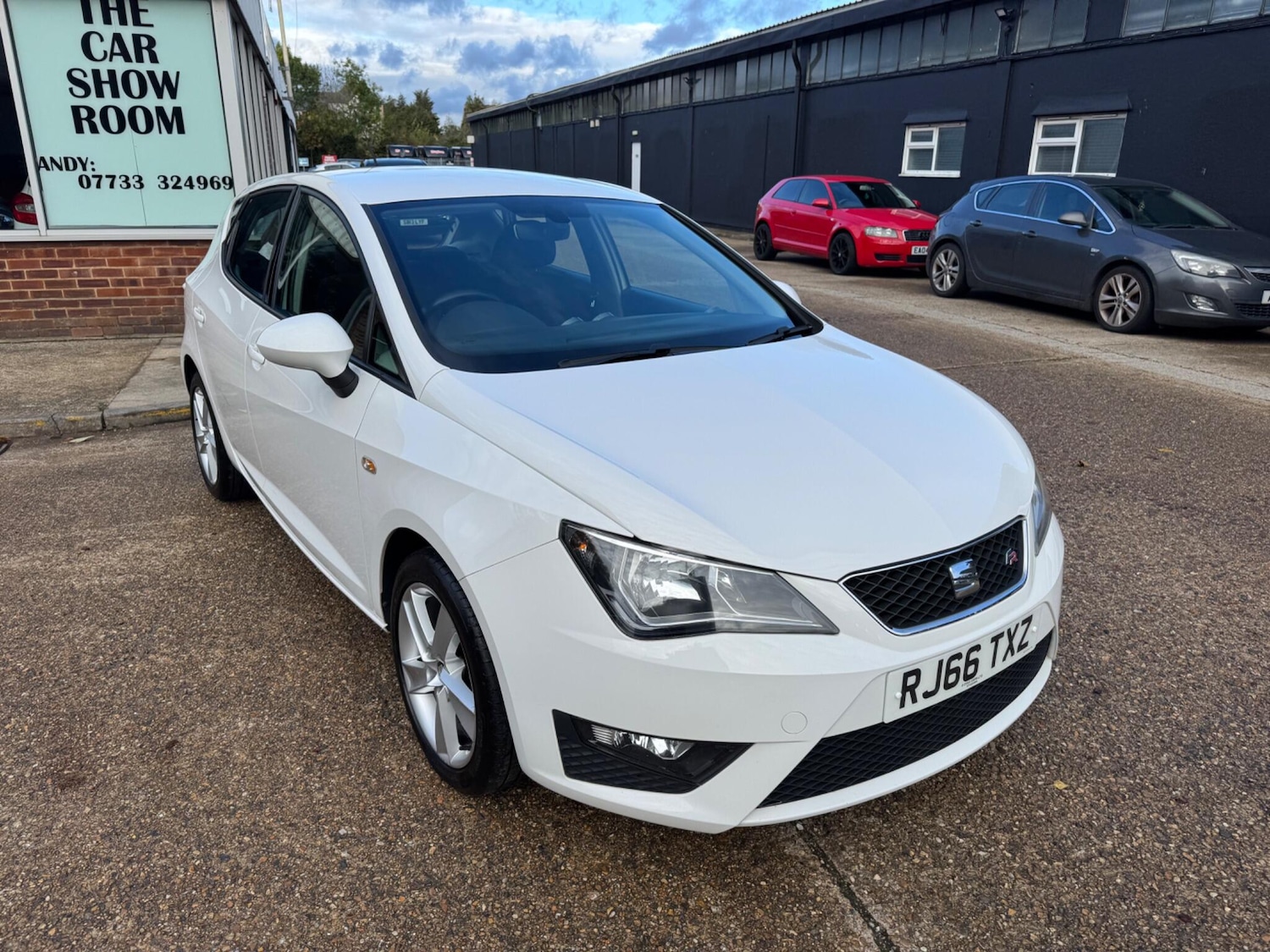 Used SEAT Ibiza 2016 for sale - 76360257: Photo 1